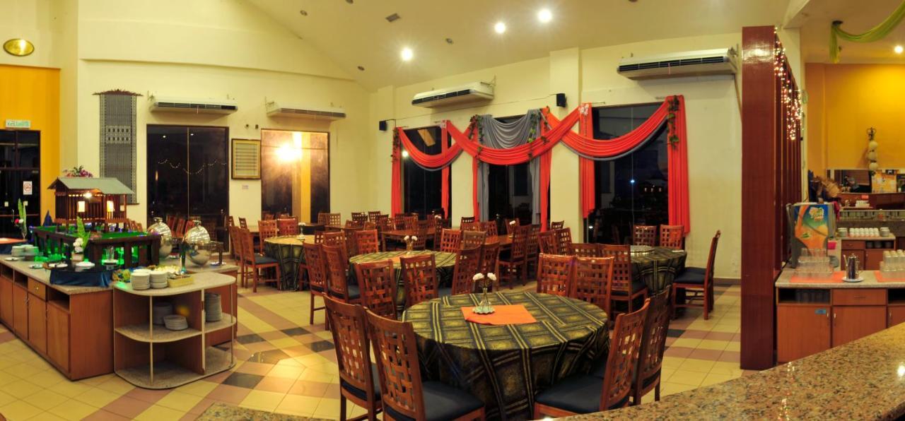 Hotel Felda Residence Tekam , Ppp Tun Razak Kampong Sungai Batu 外观 照片
